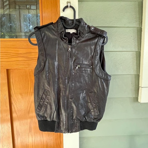 Sandro leather vest jacket zip up - Picture 2 of 4